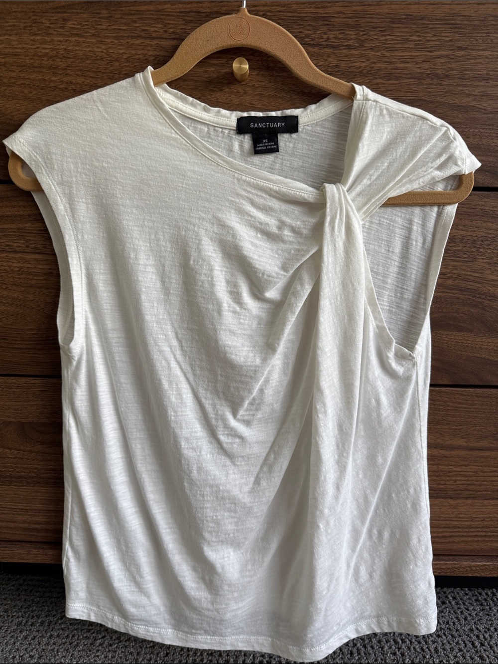 Sanctuary Ivory Knot-Shoulder Sleeveless Tank